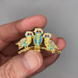 Vintage PWC 3 Owls Brooch Pin Rhinestones Enamel Yellow Gold Tone Red Eye